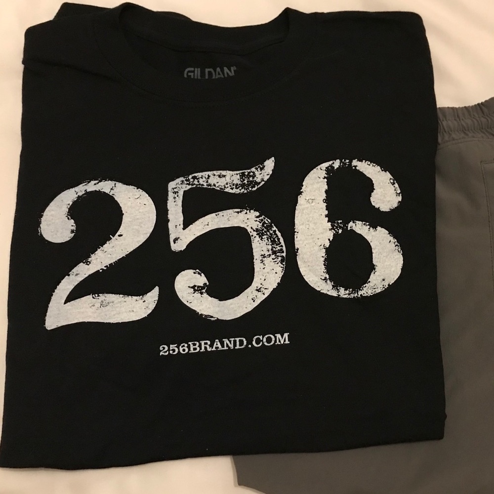 Black 256 t-shirt